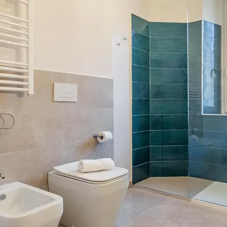 Guesthost - Lovely Oasi X7 - Near Station Apartament